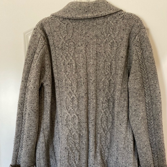 Sweater - Picture 2 of 2